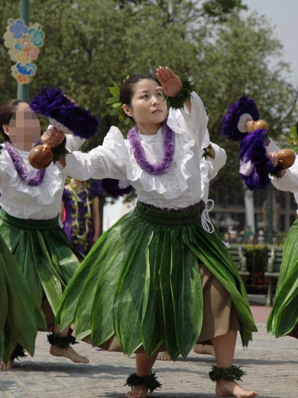 Disney38485228344223807244webp Ka Hōkūlani Hula Studio ハンドモーションと足のステップで脳を活性化 ーmotoeー